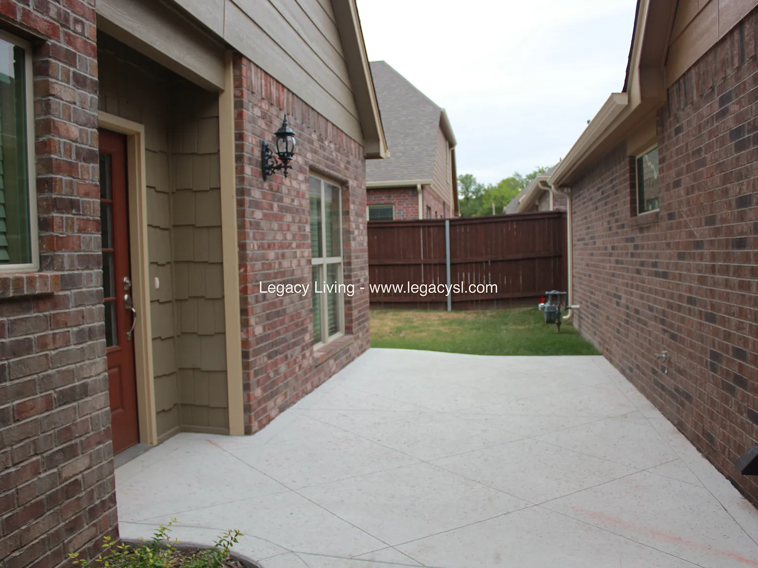 3412 W Princeton St - Like New 3/2.5/2 + Study down, Arlington Court — Photo 4
