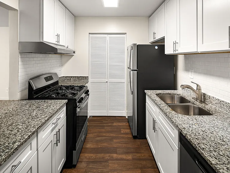 Wesley Trevento Apartments at Lithia Springs — Photo 15