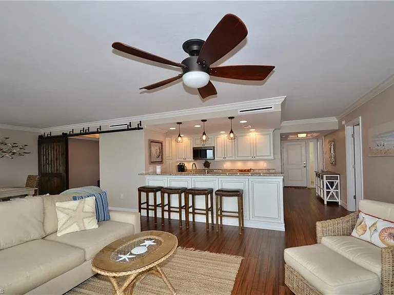 10851 Gulf Shore Dr #1402 — Photo 11