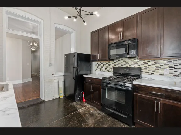 3820 Arsenal St, Saint Louis, MO 63116