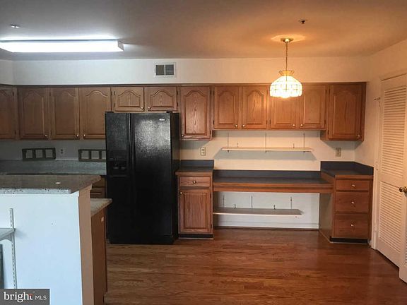 3rd image of 15658 William Bayliss Ct
