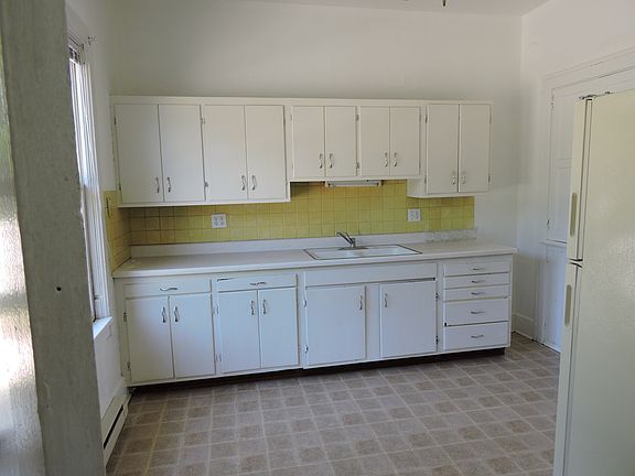 Kitchen Cabinets