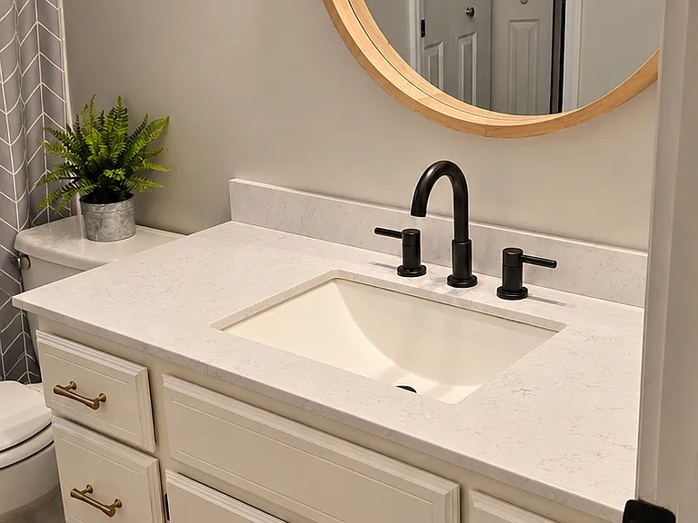 5655 Village Way — Photo 8