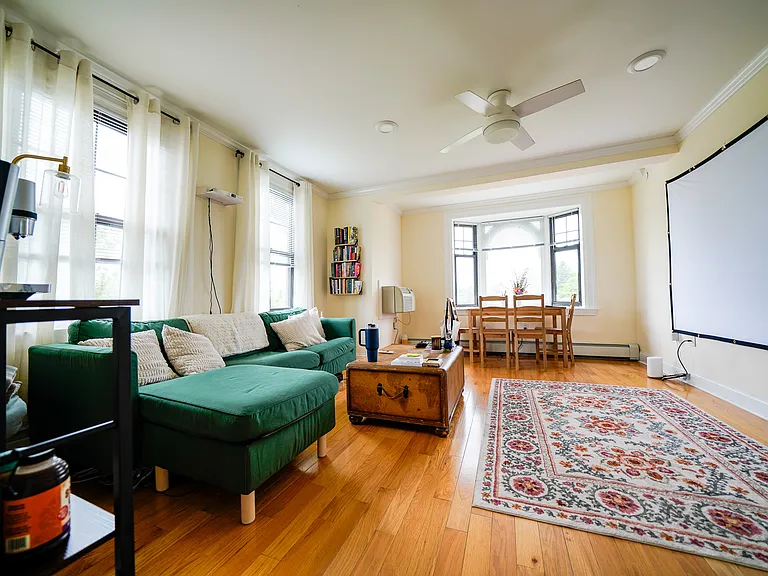 217 Commonwealth Ave #30 — Photo 2