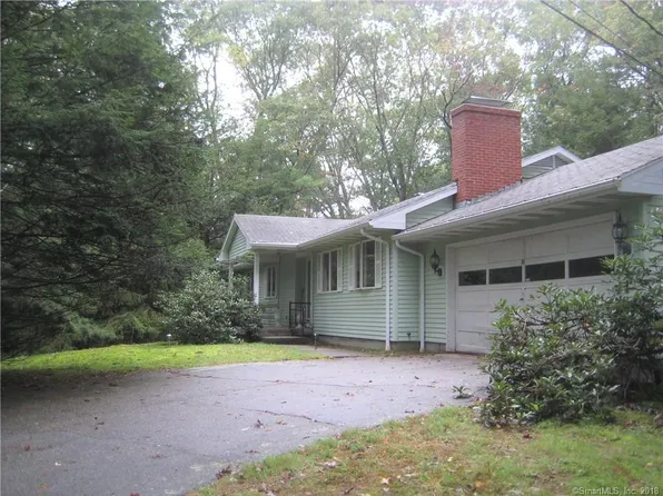 31 Sayle Ave, Putnam, CT 06260