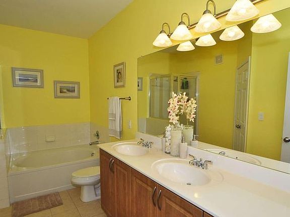 3rd image of 12929 Centre Park Cir APT 117