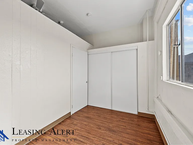 104 S Cummings St #104 — Photo 7