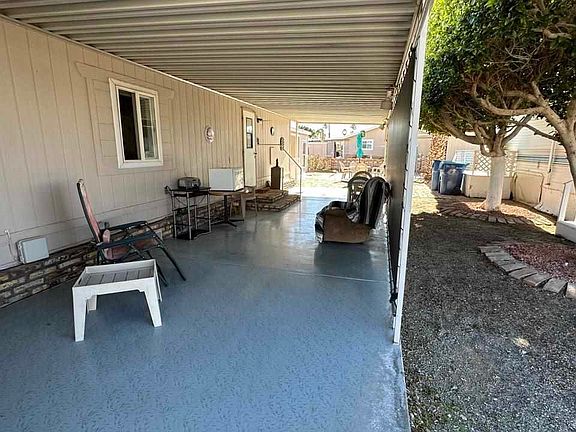 5th image of 13229 E 40th Dr
