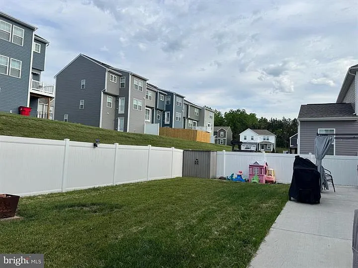 257 Stager Ave — Photo 40