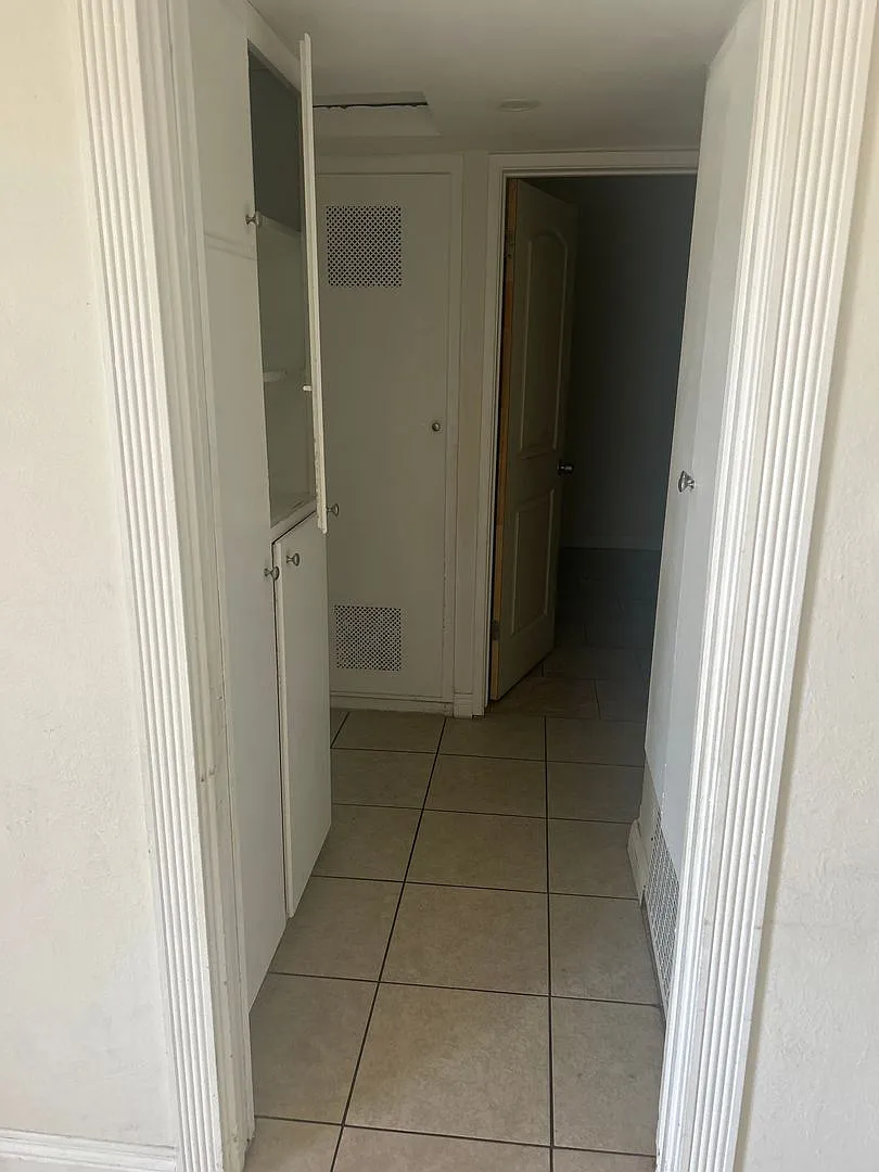 Covina Apartments — Photo 3