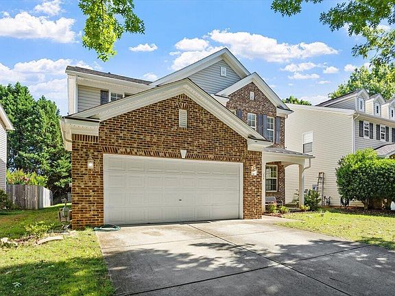 3rd image of 204 Amacord Way