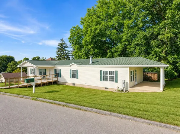 101 Arnold Hts, Carlisle, KY 40311