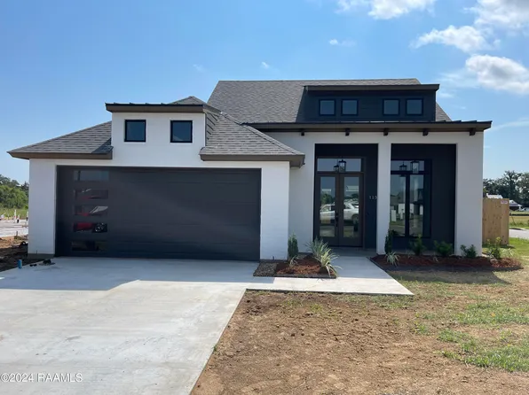 115 Meadow Walk Dr, Broussard, LA 70518