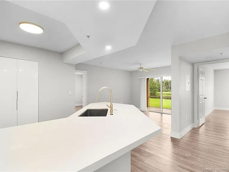 3765 NW Mediterranean Ln — Photo 7