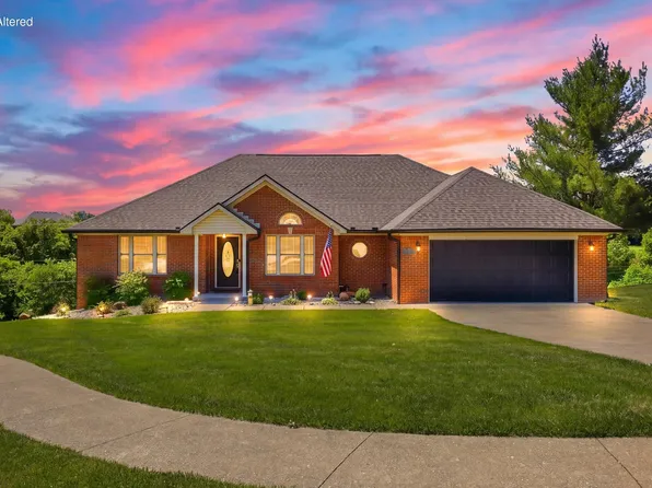 3032 Woodfield Cir, Richmond, KY 40475