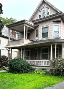 93 Garfield St, Springfield, MA, 01108