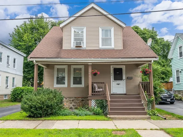 64 Clark St, Lynn, MA 01902