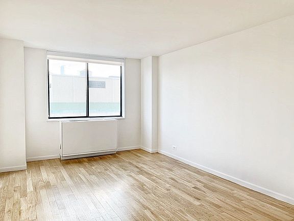 2nd image of 300 Mercer St APT 21E