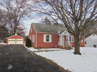 12 Meadow St, Newburgh, NY 12550