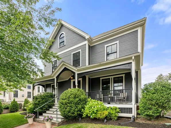 60 Church St, Watertown, MA 02472