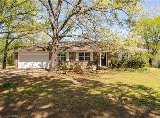 3032 King Dr, Mulberry, AR 72947
