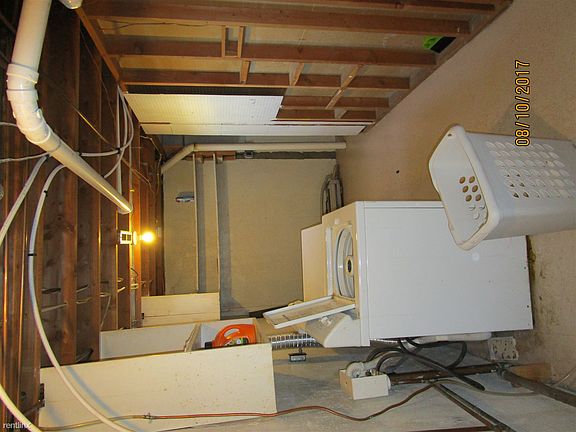 4th image of 1804 Patricia Ln