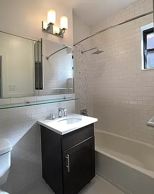 Rented by Tourma Realty LLC | media 27