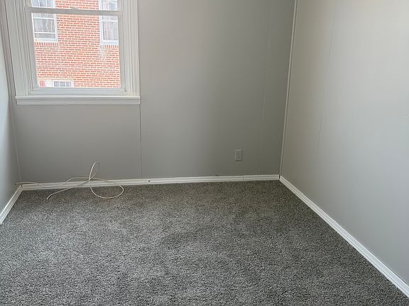 5th image of 4301 Chippendale Ave