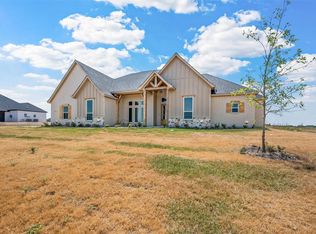 513 Longhorn Dr, Springtown, TX 76082