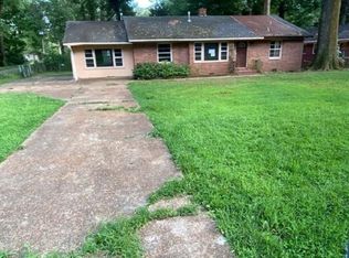 1015 Colgate Rd, Memphis, TN 38106