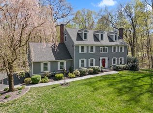 31 Christopher Ln, Guilford, CT 06437