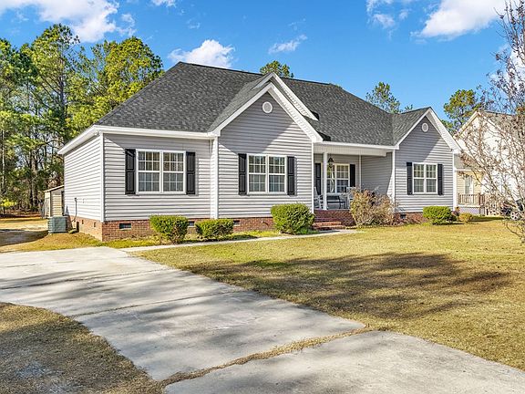 3rd image of 417 Lombardi Ct