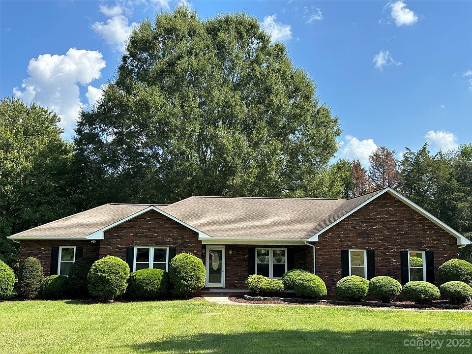 143 Robert Dr, Statesville, NC 28625 Zillow