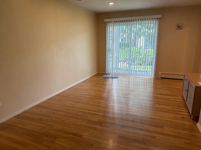 8994 Kennedy Dr #1E — Photo 17