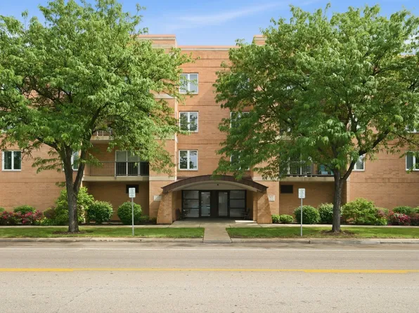 7414 W Irving Park Rd Unit 305, Norridge, IL 60706