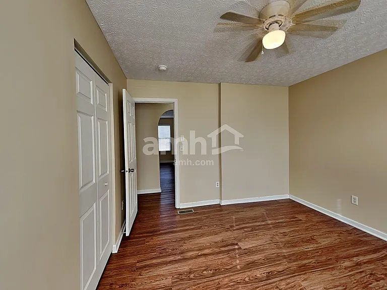 103 Spring Brook Ct — Photo 20