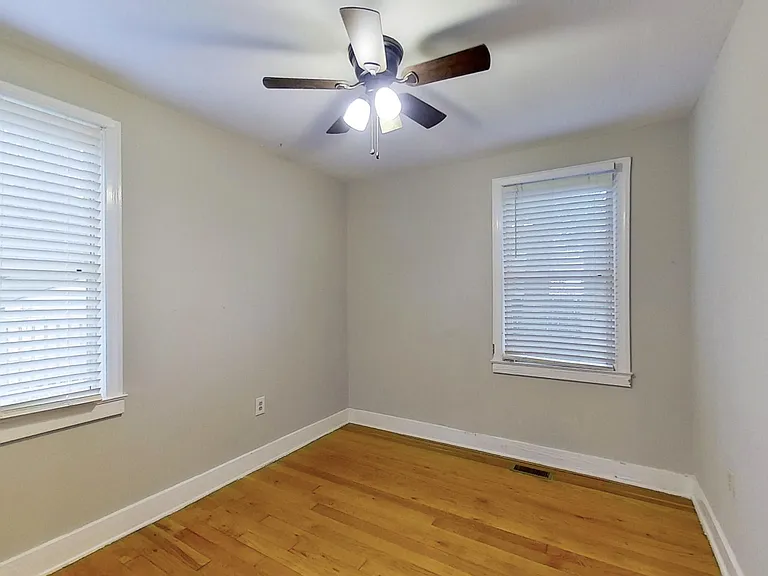 1506 Pendleton Rd — Photo 8
