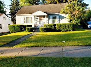 181 Harwick Rd, Rochester, NY 14609
