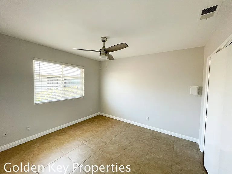2715 Madison St #1 — Photo 9