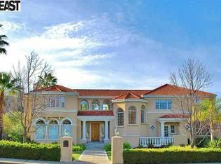 1111 Snyder Ln, Walnut Creek, CA