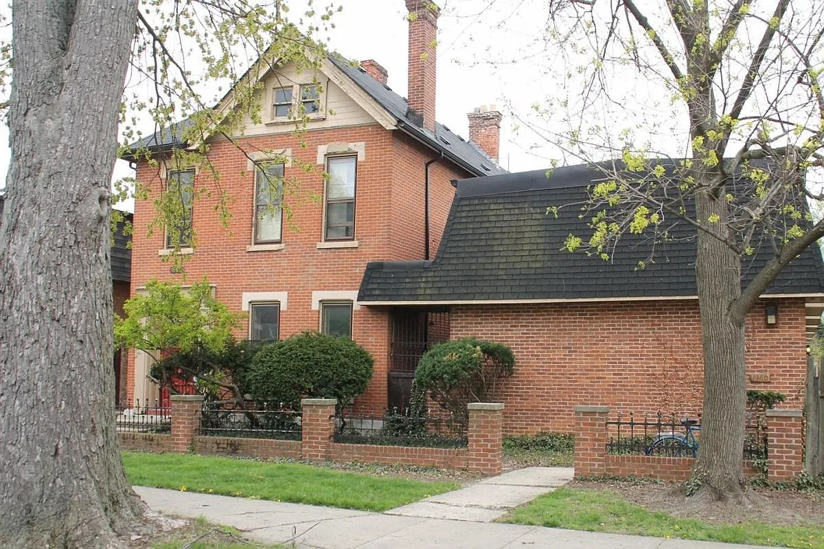 1 bed, 725 sqft, $850 — Photo 1