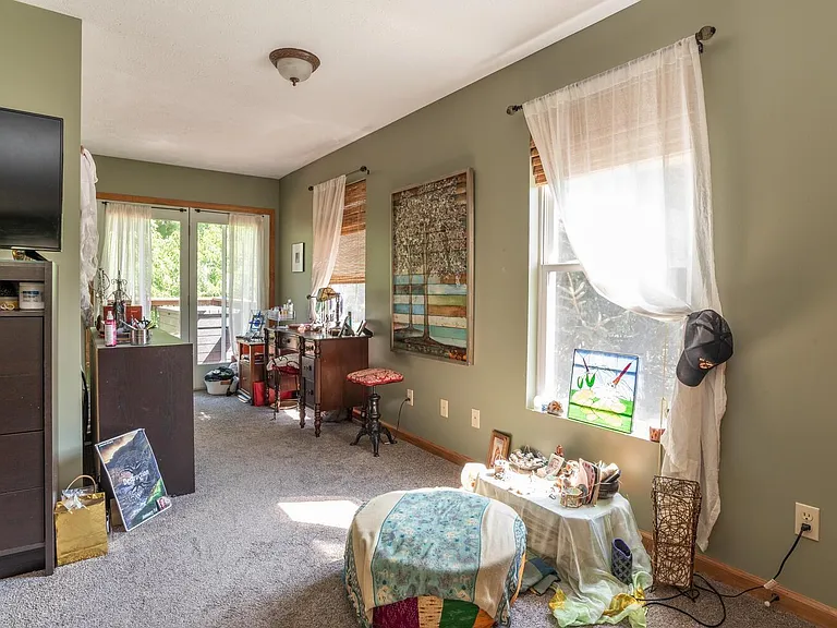 1106 W Countryside Ln — Photo 19