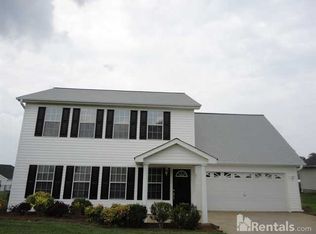 516 Climbing Rose Ct, Fountain Inn, SC 29644