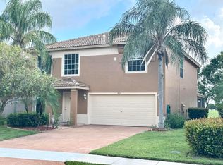 820 NW Greenwich Ct, Port Saint Lucie, FL 34983
