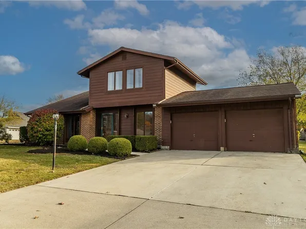 1047 Buckeye Dr, Greenville, OH 45331
