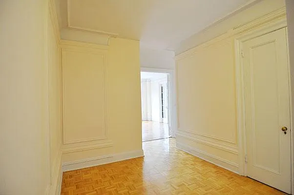 Rented by Gomez Group LLC | media 28