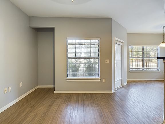 3rd image of 2320 Gracy Farms Ln APT 114