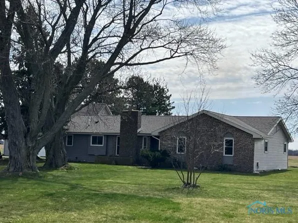 17441 County Road M1, Napoleon, OH 43545