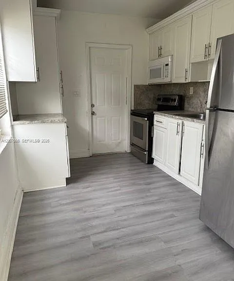 15925 NW 21st Ave — Photo 8