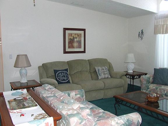 5th image of 1405 82nd Ave #109